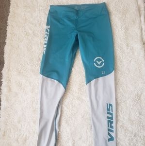 Virus leggings